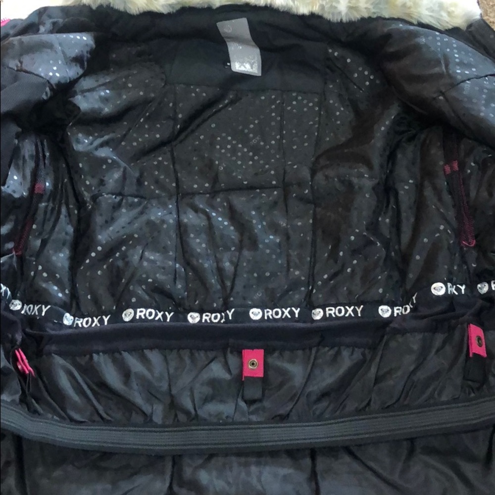 Roxy Winter Jacket - Picture 3 of 3